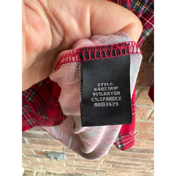 Intro. Plaid Long sleeve Long blouse Size 2X - Picture 4 of 4